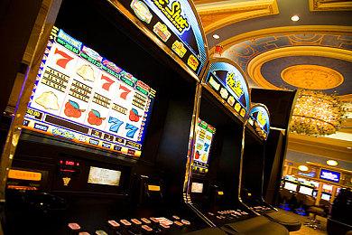 经典移植！《REAL BOUT 饿狼传说2 -THE NEW COMERS-》上线steam